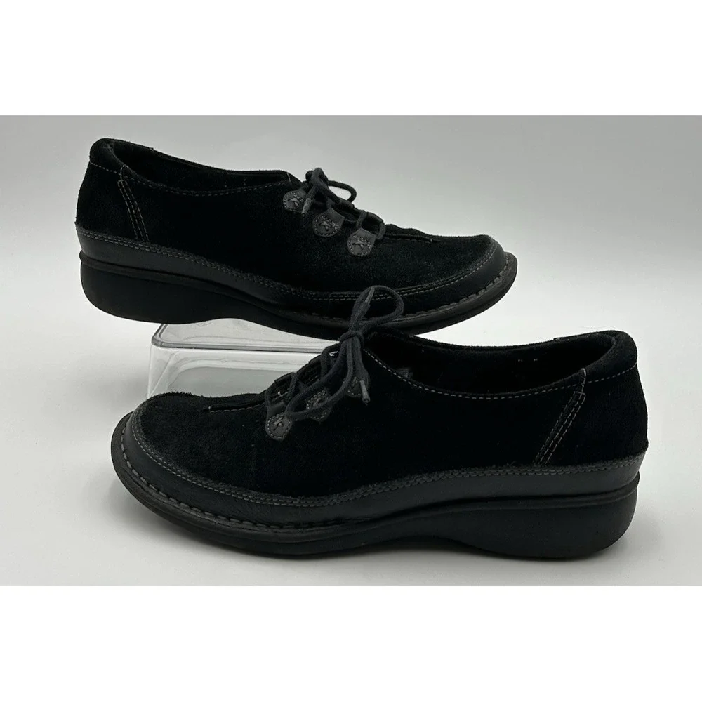 Clarks‎ Artisan Shire Town Black Suede Lace Up Shoes Comfort Women 8M Work Flat
